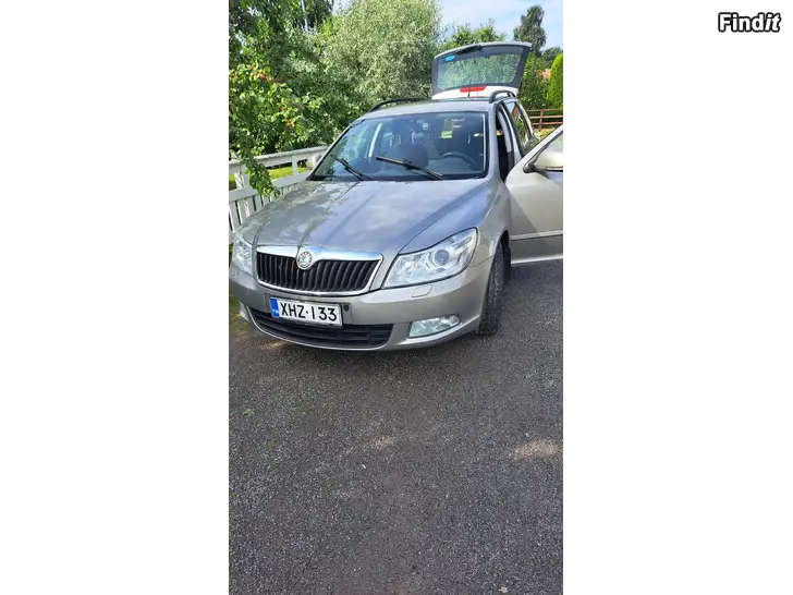 Myydään Siisti farkku skoda