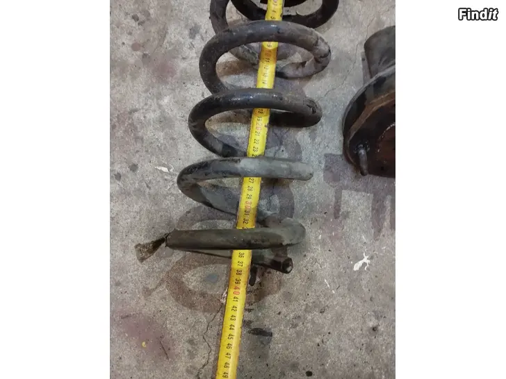 Myydään Cadillac Escalade etujousi