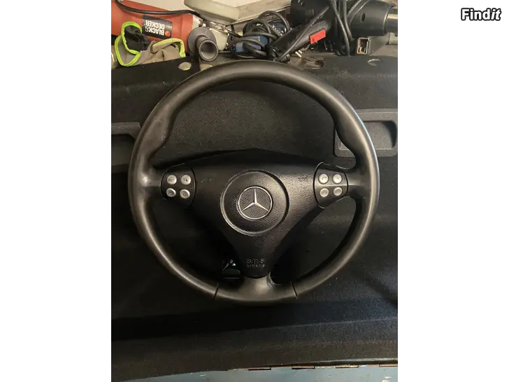 Myydään MB W203 sport ratti