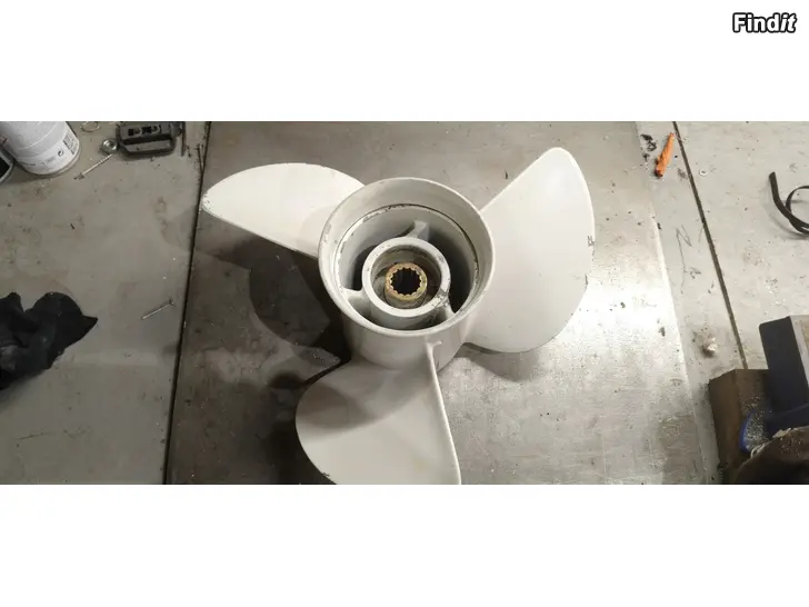 Säljes Yamaha propeller