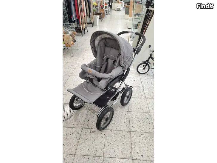 Myydään Emmaljunga Classic Chrome