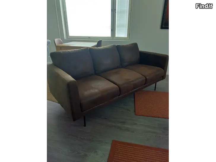 Myydään Sohva/soffa
