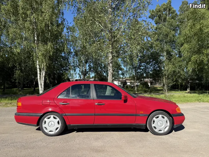 Myydään Mb c180 musereggad