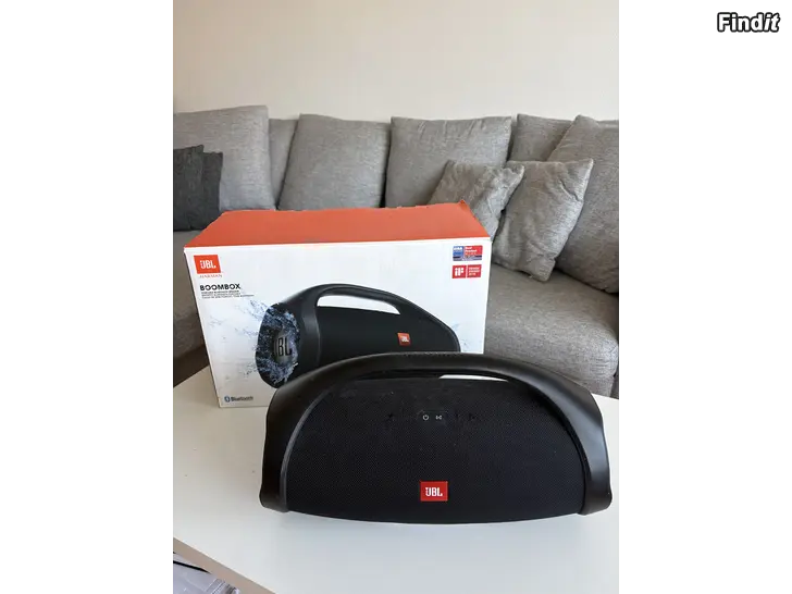 Myydään JBL Boombox