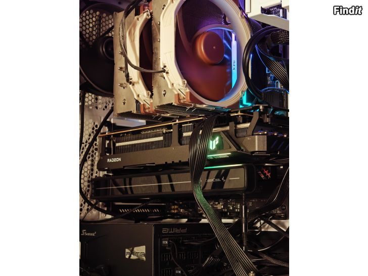 Myydään Pelitietokone 12600k, 6800xt, 32gb ddr5, takuulla