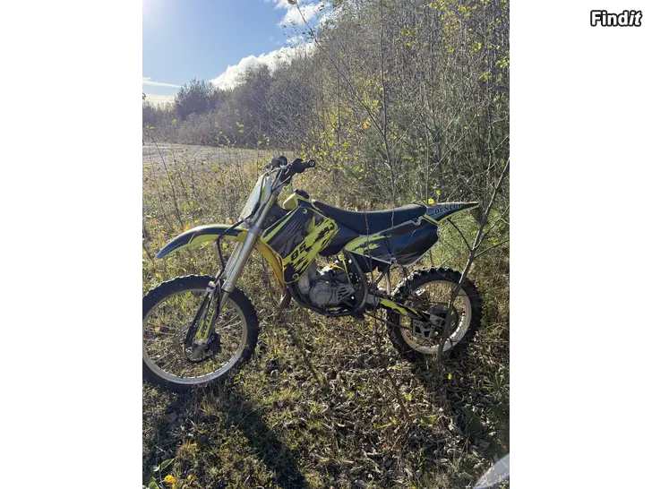 Myydään Suzuki Rm 85 -07