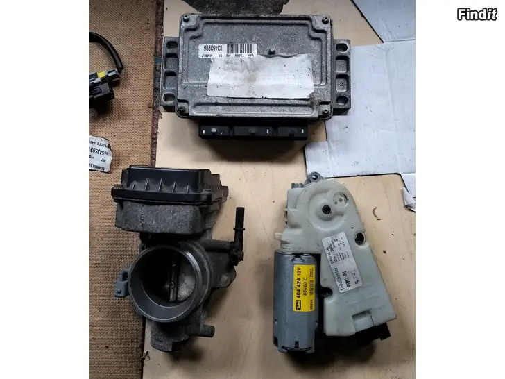 Myydään Osia 307 Peugeot