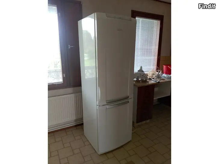 Säljes Electrolux kyl och frys