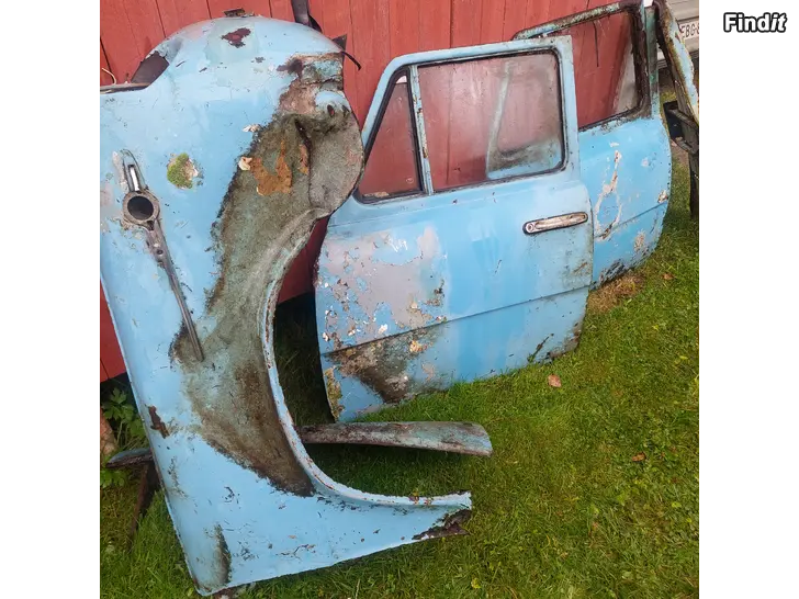 Myydään Skoda 1000mb peltiosia
