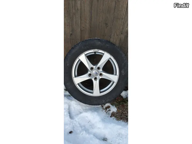 Säljes Volvo fälgar