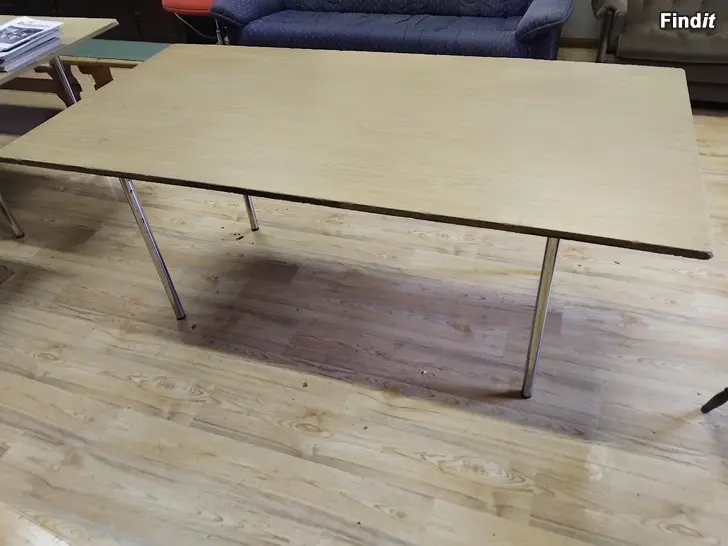 Säljes Bord + stolar