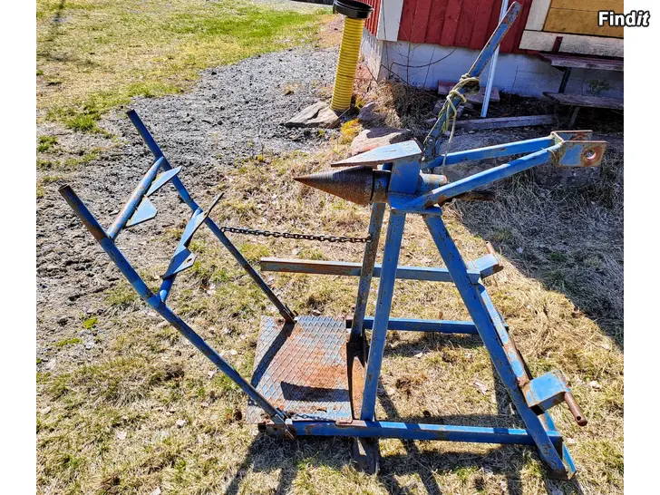 Säljes Traktordriven vedskruv
