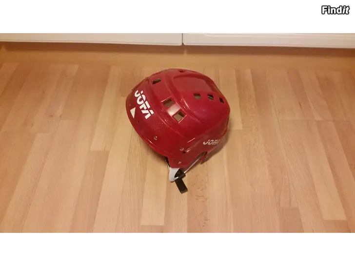 Säljes Jofa urheilukypärä punainen  -10e