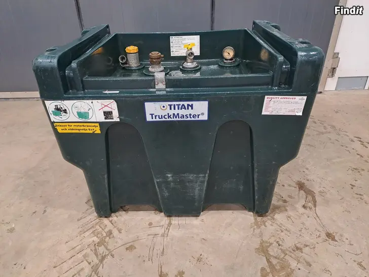 Säljes Polttoainesäiliö 430L