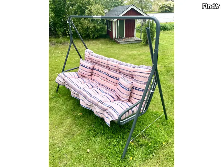 Säljes Trädgårdsgunga Varax Suvi 3 pers
