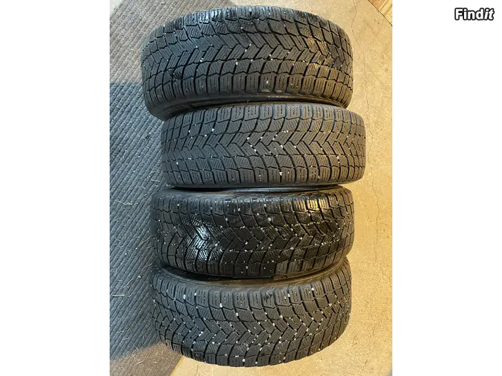 Säljes Michelin x-ice snow 215/55R16