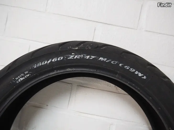 Säljes 160/60-17 M/C 69W Pirelli Angel St