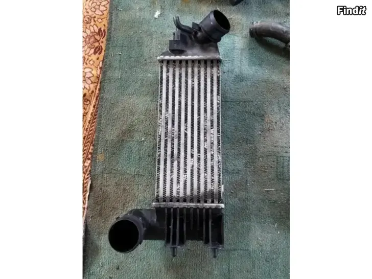 Myydään Välijäähdytin Bosch abspumppu Bosch abspumppu