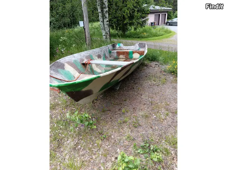 Säljes Glasfiberbåt 4,5m