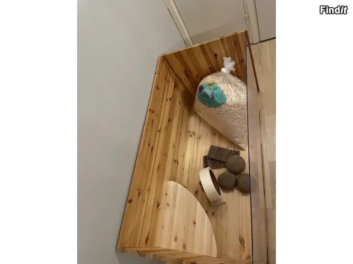 Myydään Hamsterbur