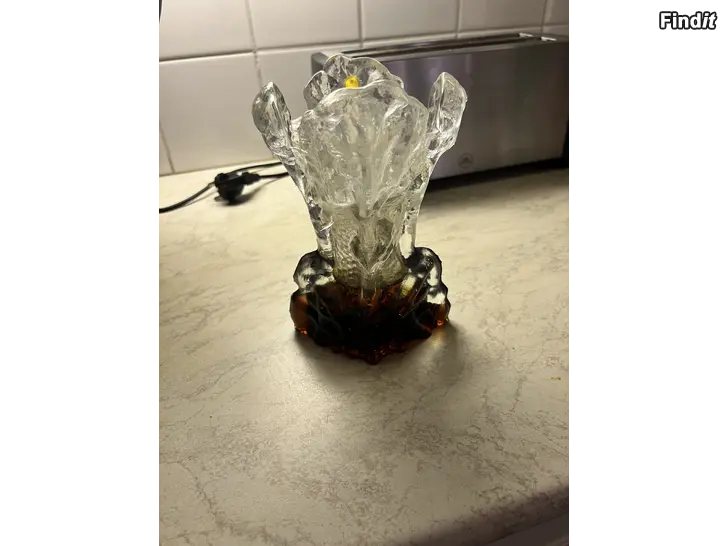 Säljes HUMPPILA kasvimaalla vas