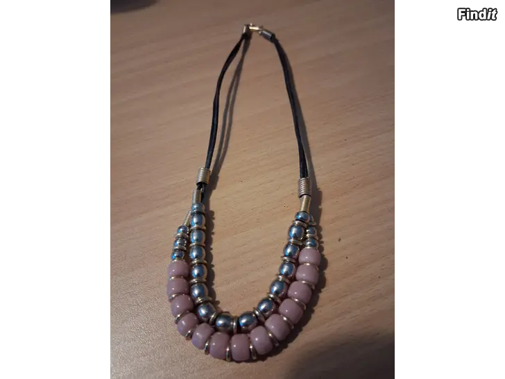 Säljes Halsband armband 1