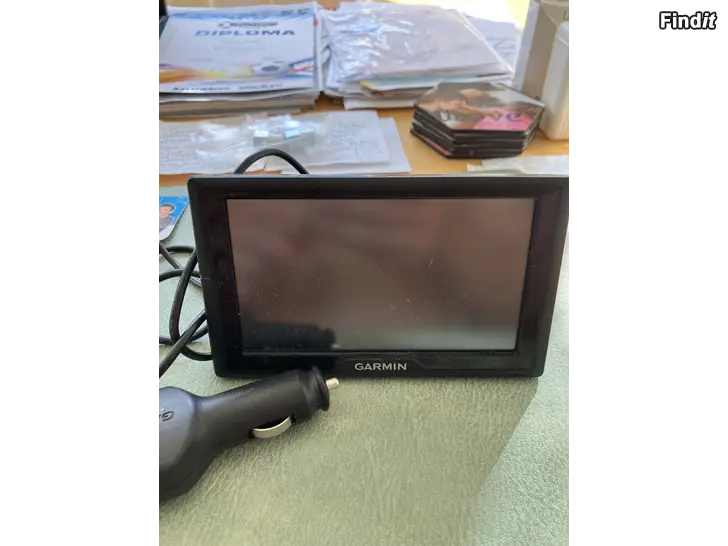 Säljes Garmin GPS för bil anskaffad år 2019