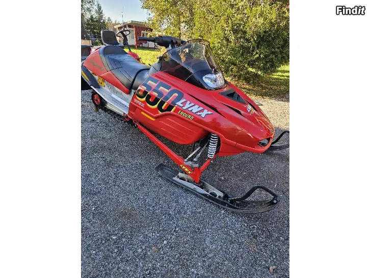 Myydään Lynx Enduro 550F 2076km