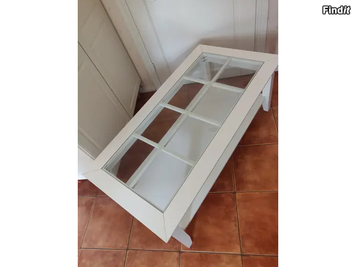 Säljes Soffbord
