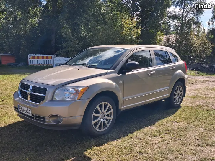 Myydään Dodge Caliber 1,8i aj.186tkm vm-2009