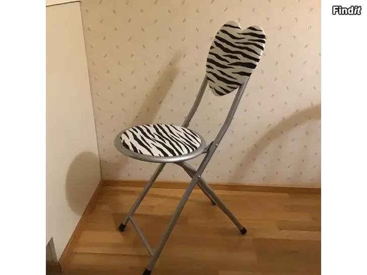 Säljes En ihopvikbar stol