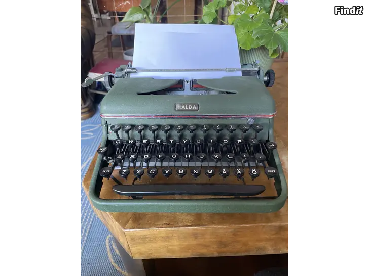 Myydään Retro skrivmaskin