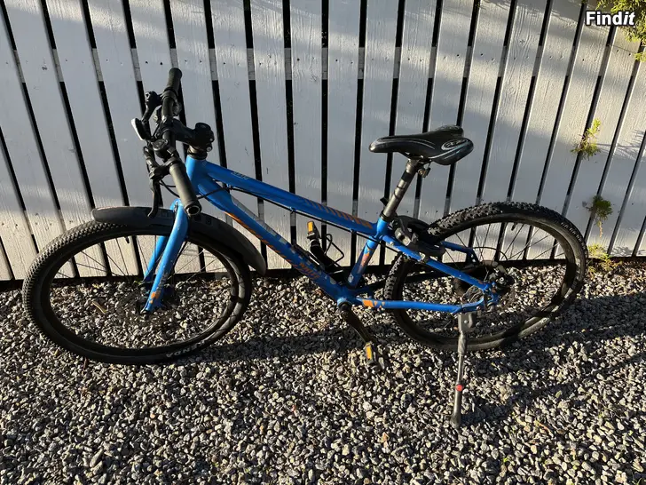 Säljes White cykel 24