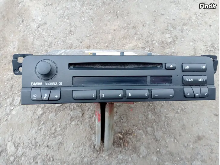 Myydään BMW E46 CD53 2002 radio+CD soitin