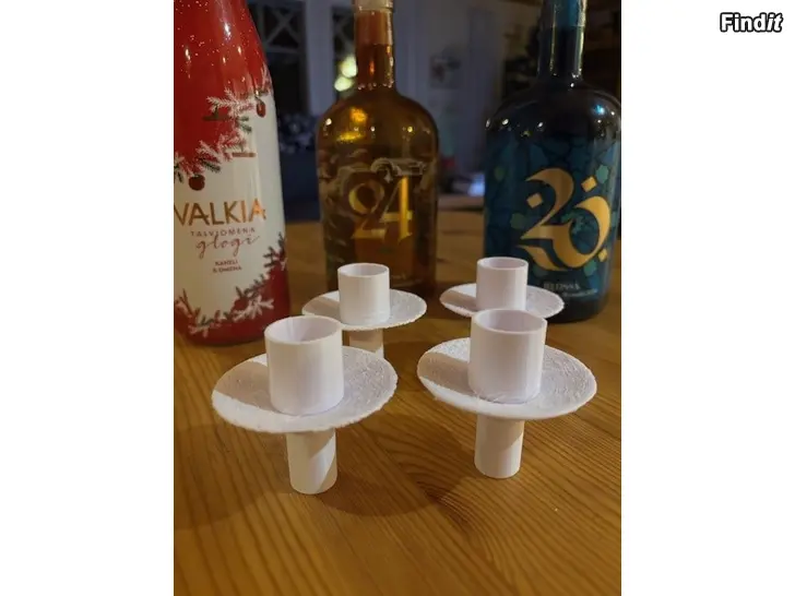 Säljes Ljushållare för flaska 4-pack