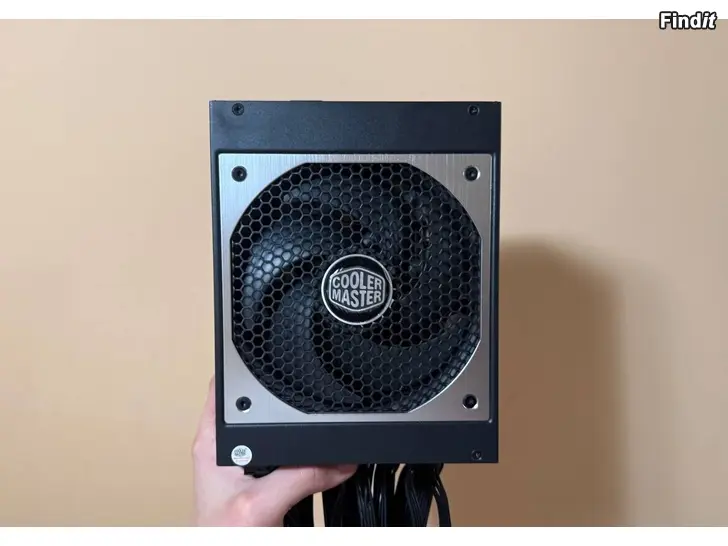 Myydään Cooler Master V1200 Platinum