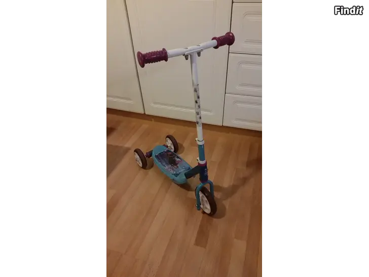 Myydään Disney Frozen potkulauta Smoby 10e