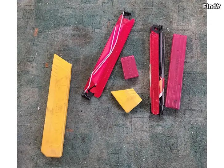 Myydään Varoituskolmio