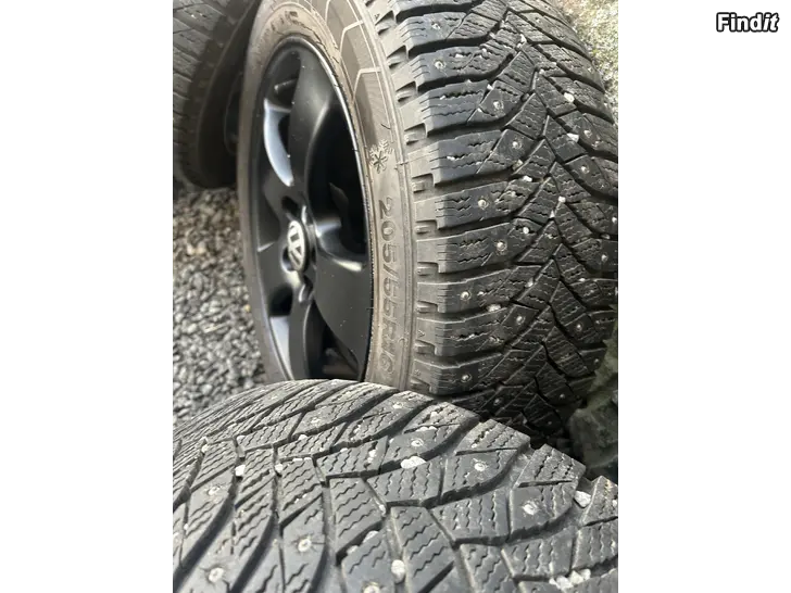 Säljes 205/55/16 wv audi skoda 5x112