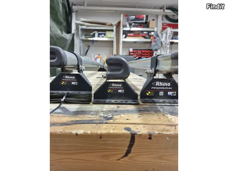 Myydään Transportter 2019 kattotelineet