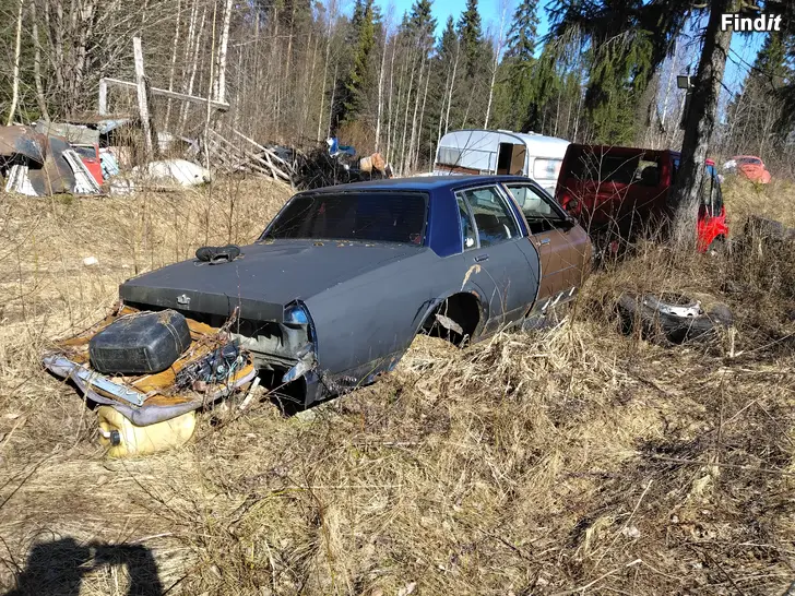 Myydään Chevrolet 4d caprise