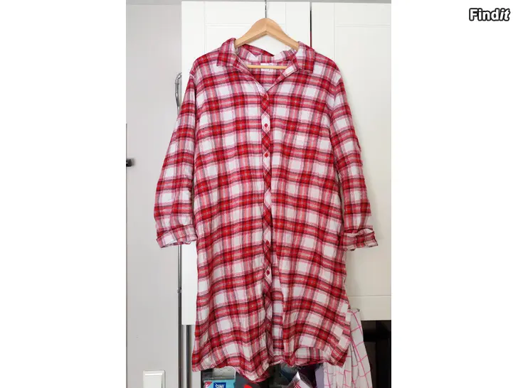 Myydään Polan flanelli paita/mekko xl 48/50