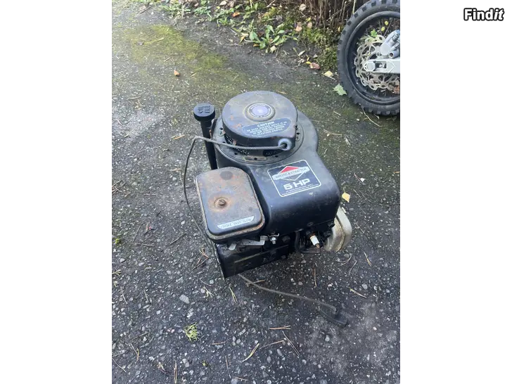 Säljes Gräsklippar motor 5hp