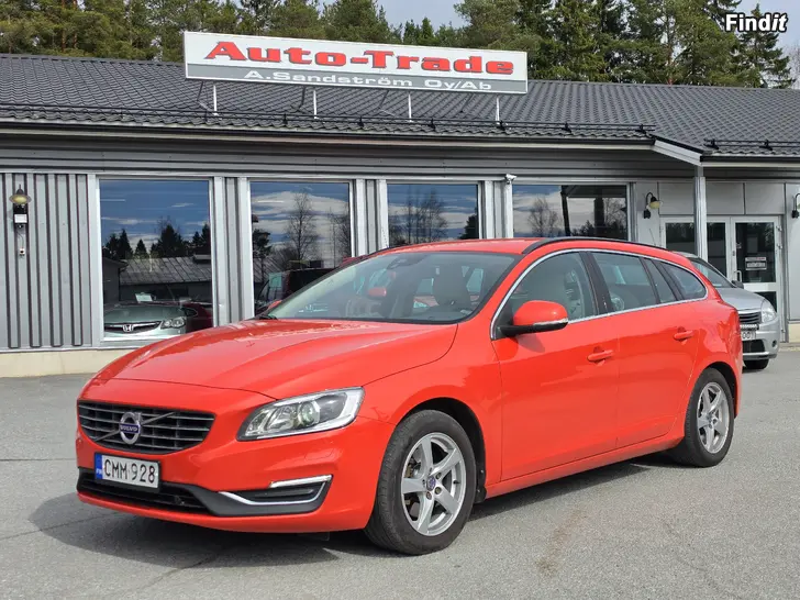 Säljes Volvo V60 T5 245hv Bi-Fuel Momentum 2015