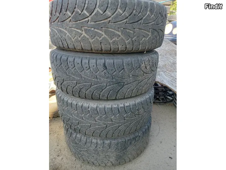 Myydään Renkaat 185/65R14 peltivanteilla 4-100 VW