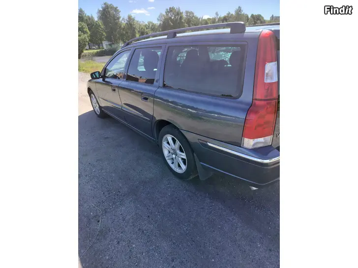 Säljes VOLVO V70 2.5 T Autom. Bensin 2006/2005