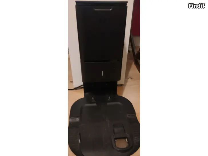 Myydään Roomba i7+