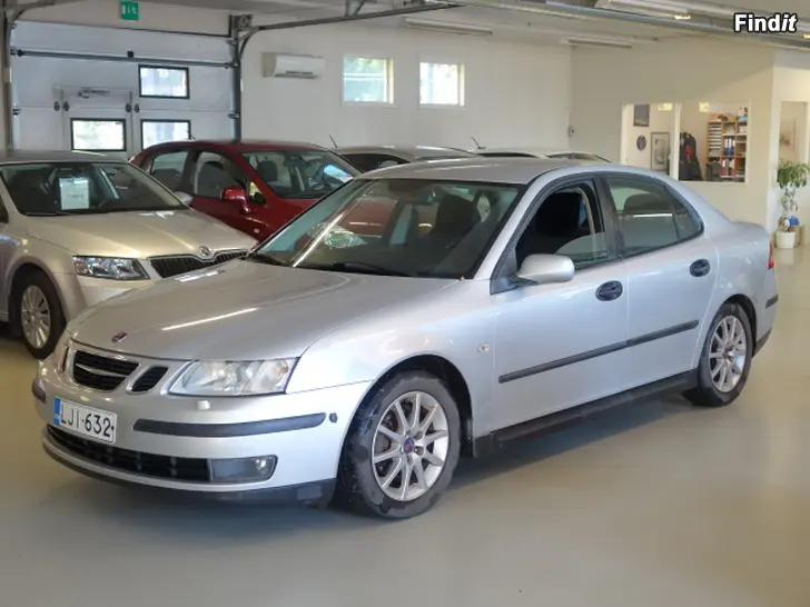 Säljes SAAB 9-3 1.8t Sport Sedan, 259tkm -05 bra Säljes SAAB 9-3 1.8t Sport Sedan, 259tkm -05 bra