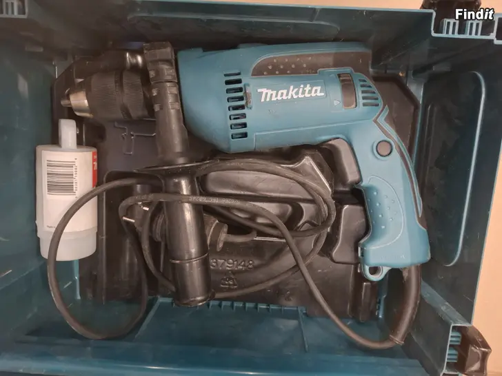 Säljes Makita slagborrmaskin