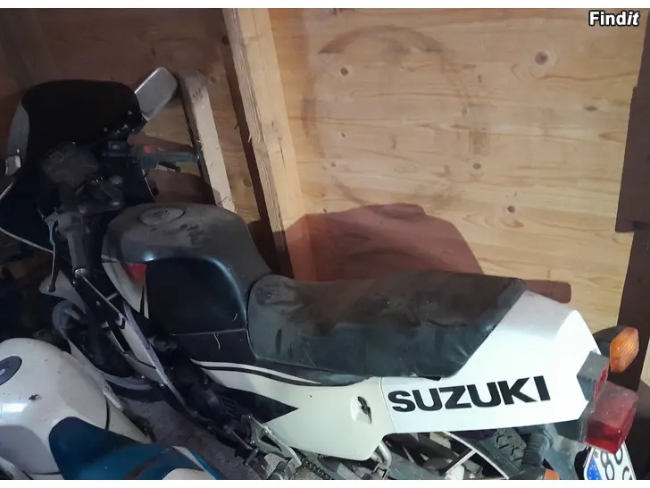 Myydään Suzuki RG